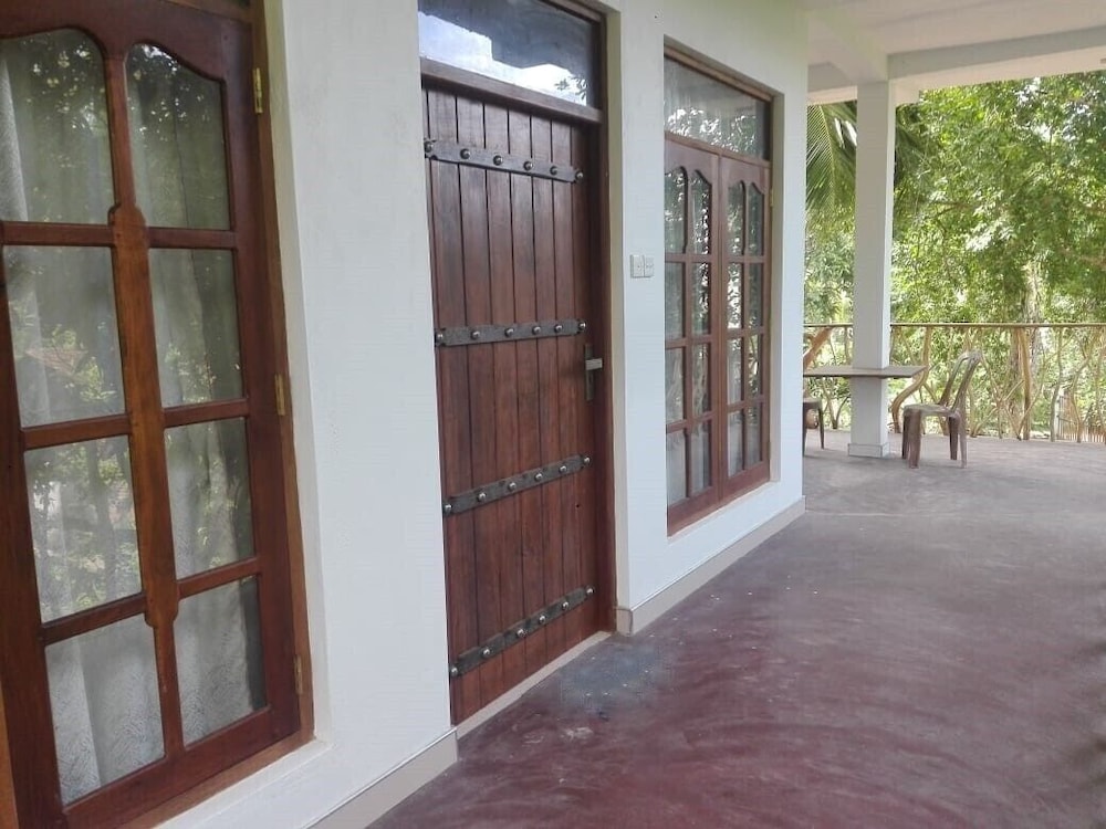 Family Twin Room, 1 Bedroom, Balcony, Partial Sea View photo 3