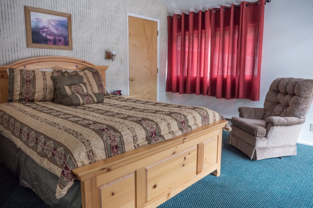 Cabin, 2 Bedrooms photo 1