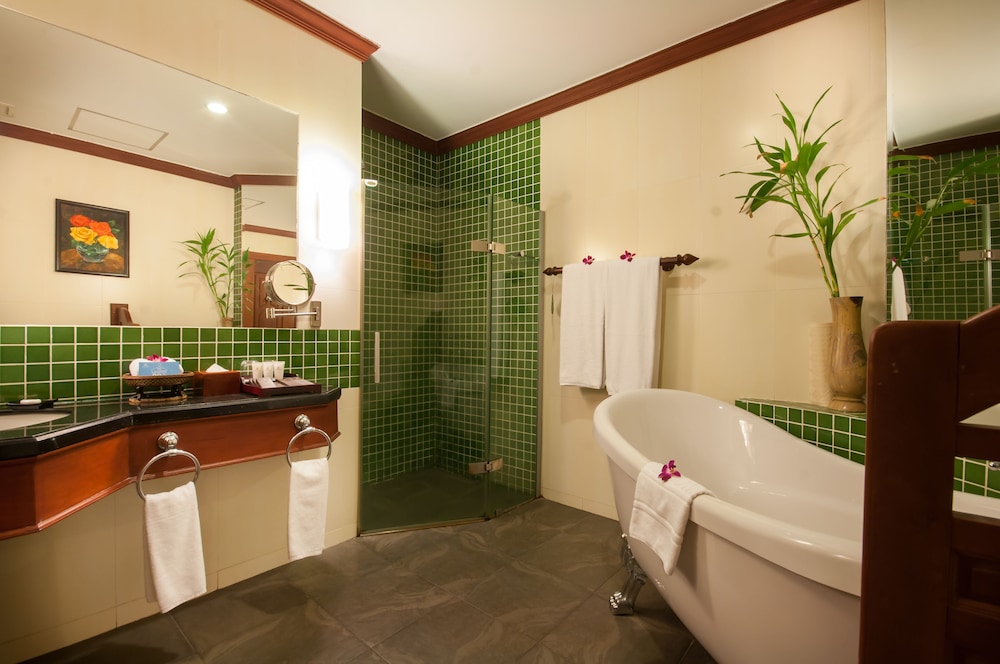 Landmark Double Room - Photo 7