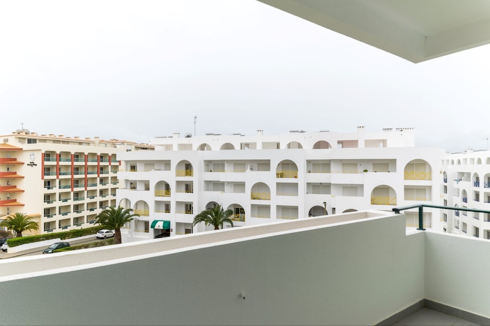 Standard Apartment, 1 Bedroom, Balcony, Garden Area photo 2