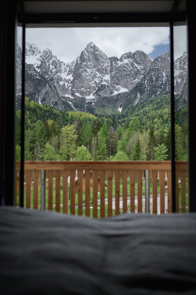 Deluxe Double Room, Mountain View - Photo 10