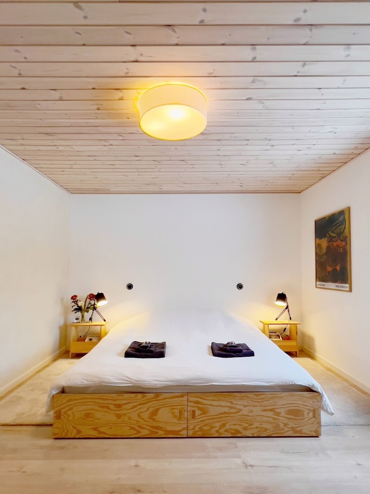 Classic Double or Twin Room, Lake View photo 1