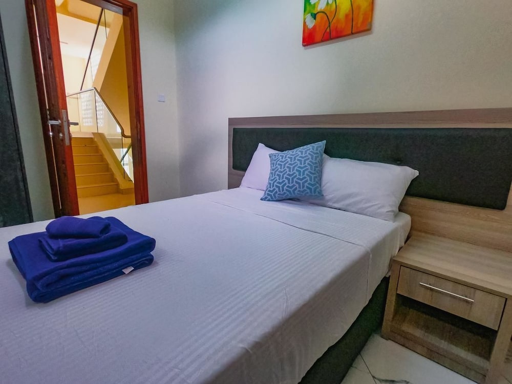 Economy Single Room