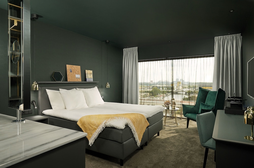 Comfort Room, Ensuite (Open Bathroom) photo 3