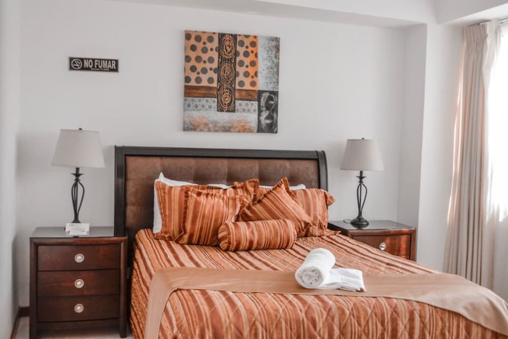 Junior Suite, 1 Queen Bed photo 1
