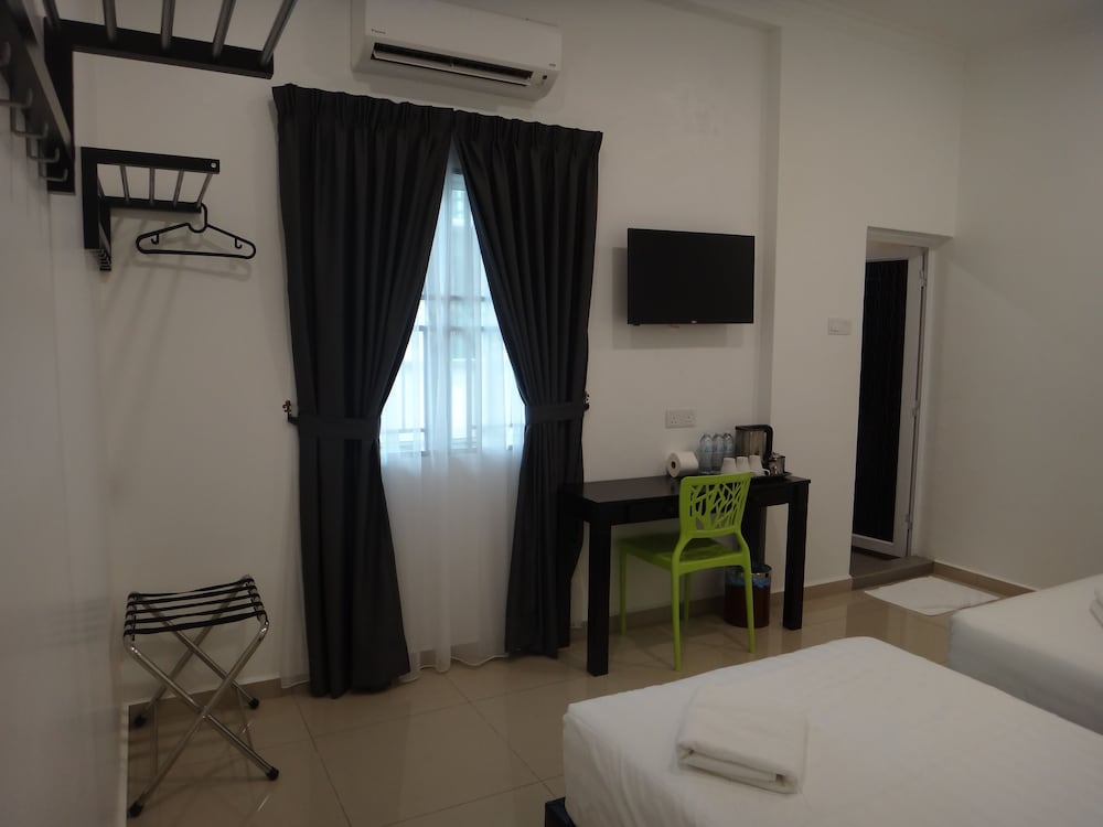 Family Triple Room photo 3