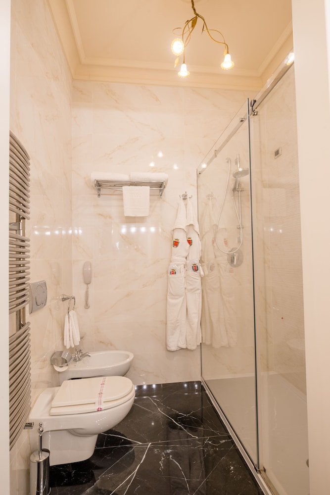 Junior Suite - Photo 5