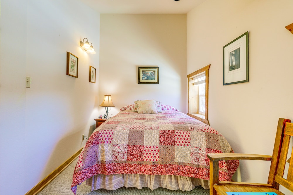House (4 Bedrooms) photo 1