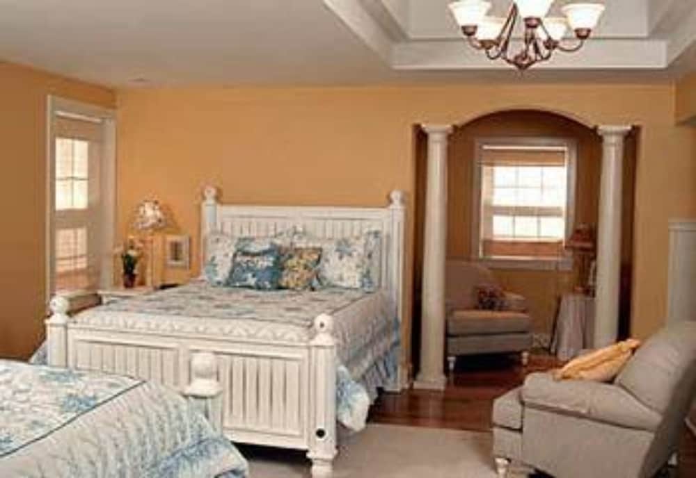 Morning Glory Suite photo 2