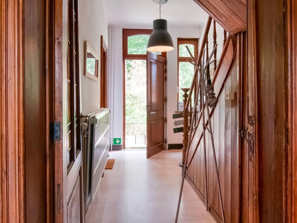 Villa photo 3