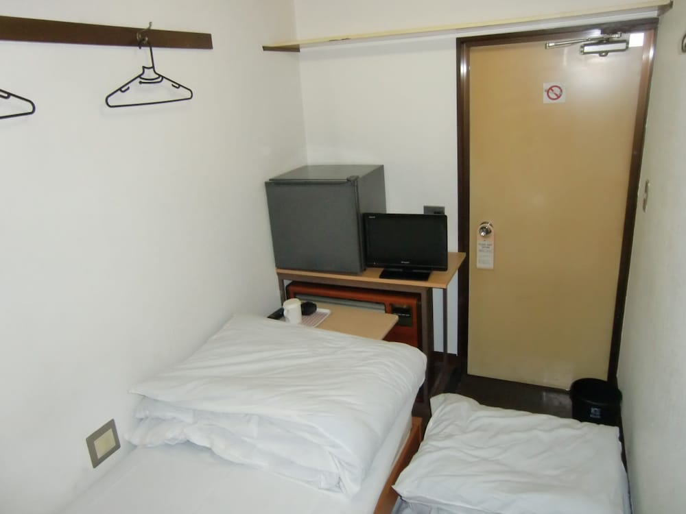 Small Japanese-Western room for 2 persons photo 2