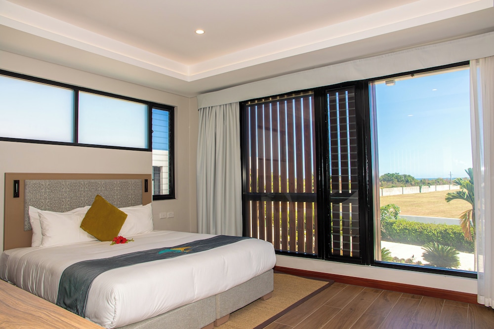 Luxury Apartment, Partial Sea View photo 1