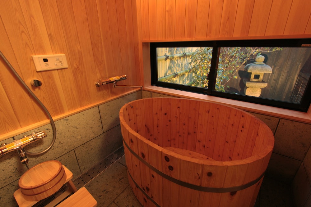 Japanese Style Townhouse thumbnail 6