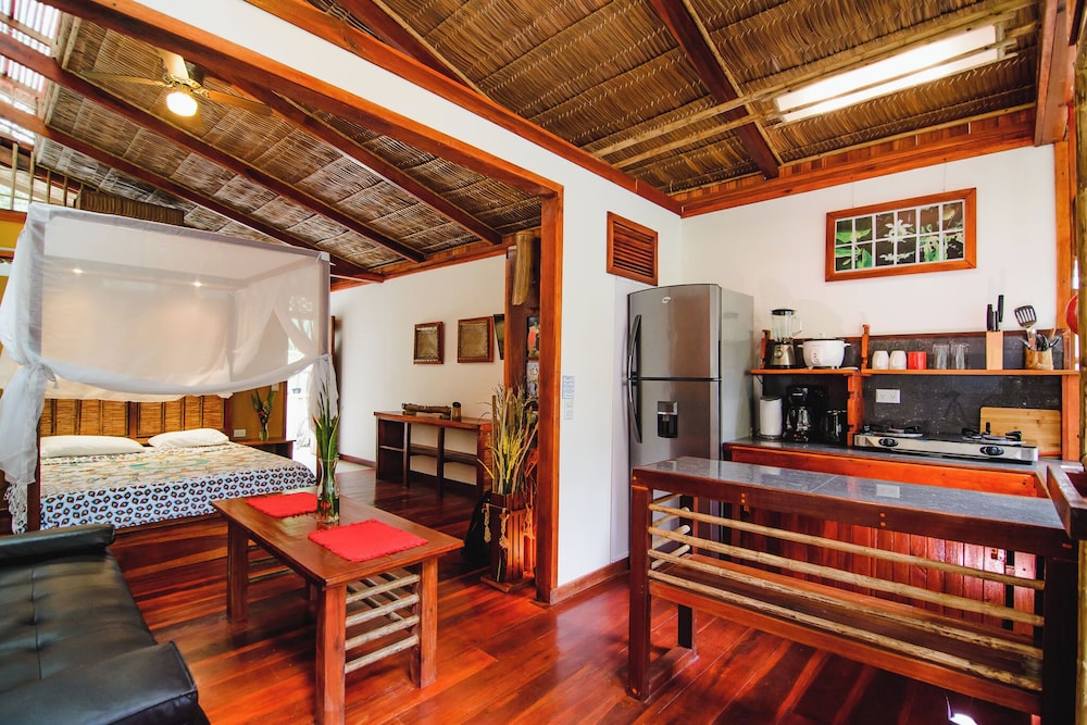 Apartment, 1 Bedroom, Patio, Garden View