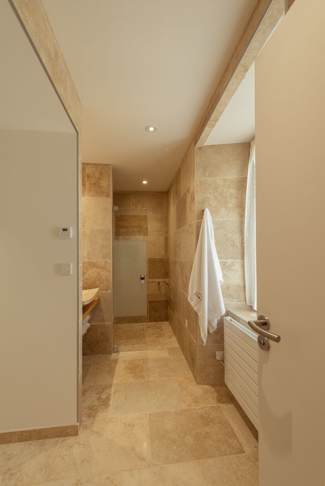 Superior Double Room, Ensuite (Chambre 2) photo 3