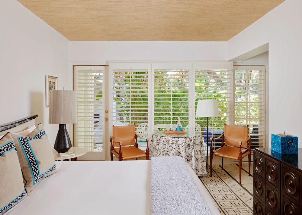 Room, 1 King Bed (Estate) - Photo 1