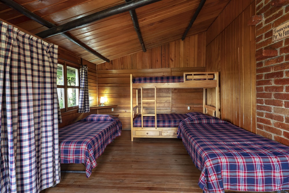 Standard Cabin photo 1