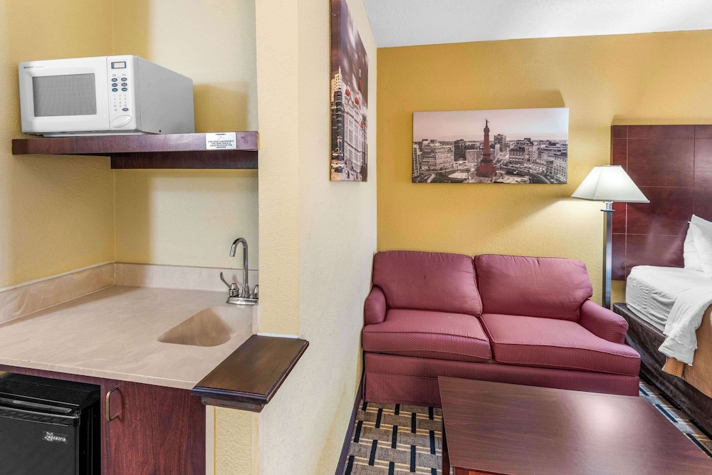 Clarion Inn & Suites Indianapolis Northwest, 사진 5