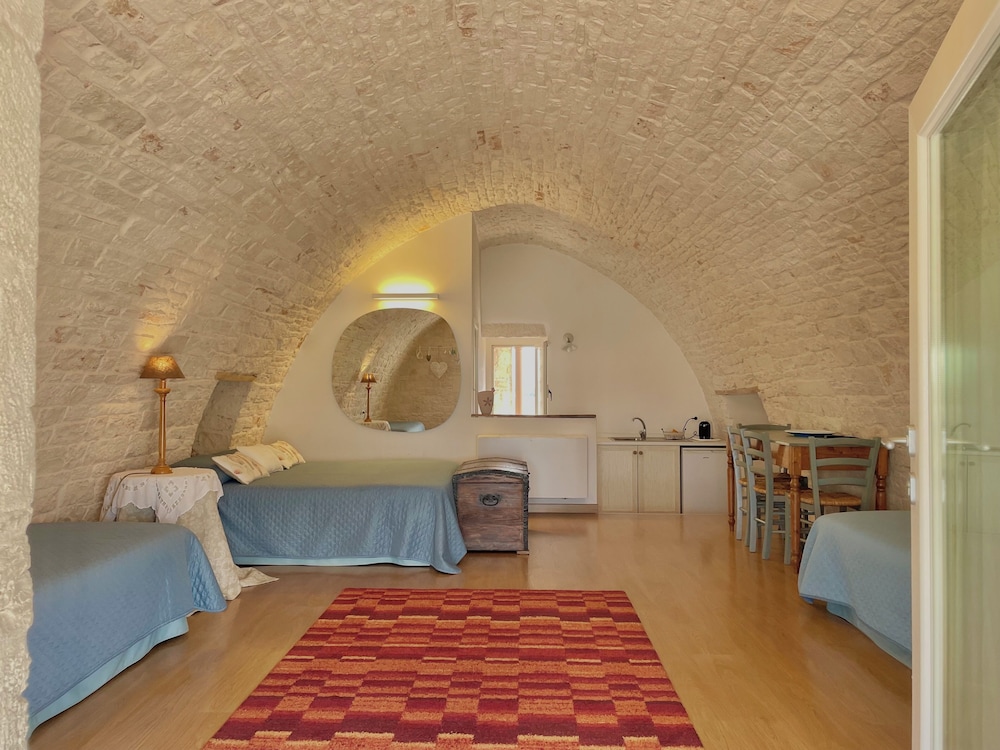 Comfort Quadruple Room, City View