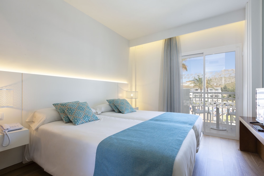 Suite, Balcony (2 adults) photo 3