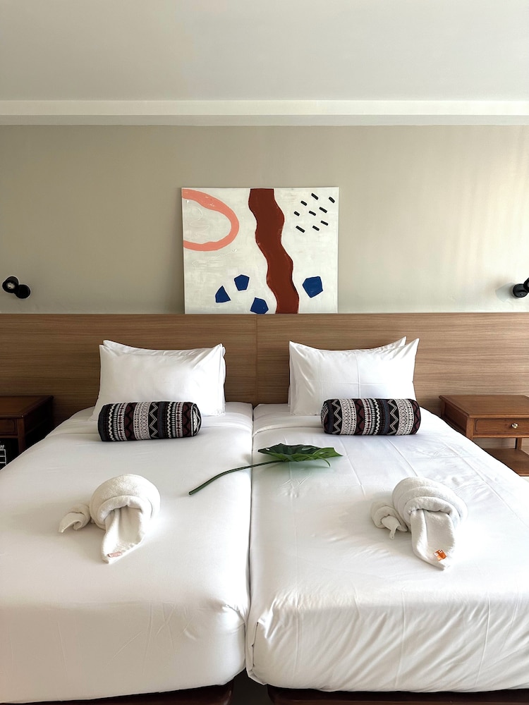 Suite - Photo 6