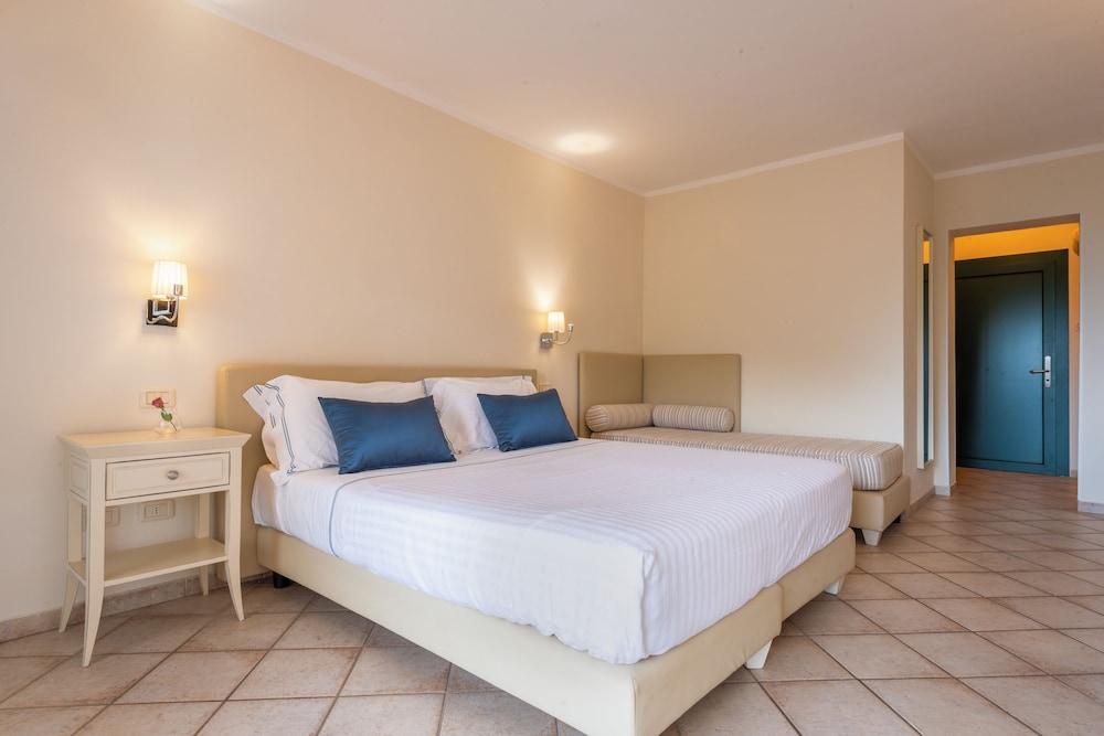 Room, Sea View (Prestige) - Photo 17