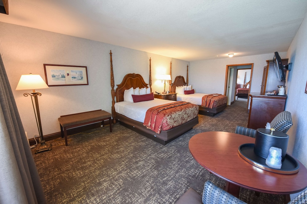 Suite, Multiple Beds, Non Smoking, Lakeside (with Sofabed) - Photo 10