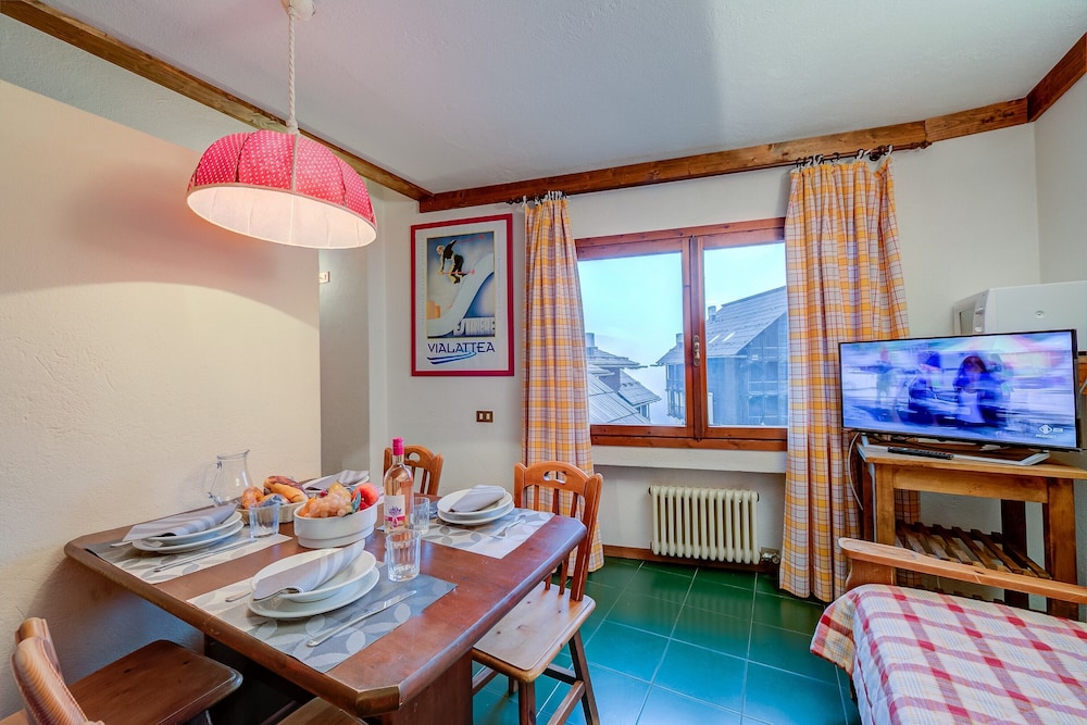 Family Apartment, 1 Bedroom, Mountainside (Grange Hike & Ski - 13d Sestriere) photo 3