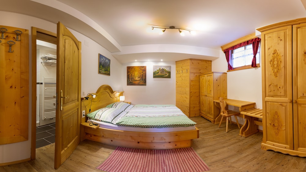 Traditional Apartment, 1 Bedroom, Non Smoking