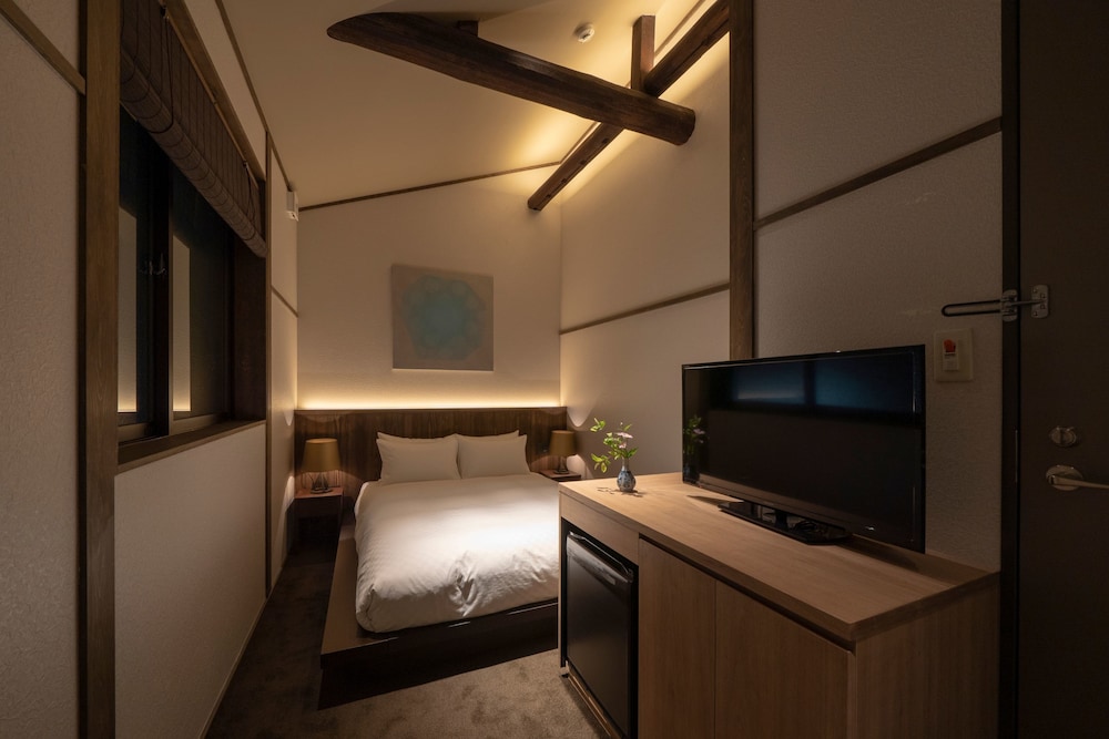 KAZE Double Room photo 2