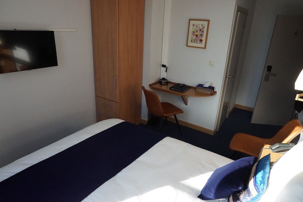 Comfort Double Room, 1 Queen Bed, Non Smoking photo 1