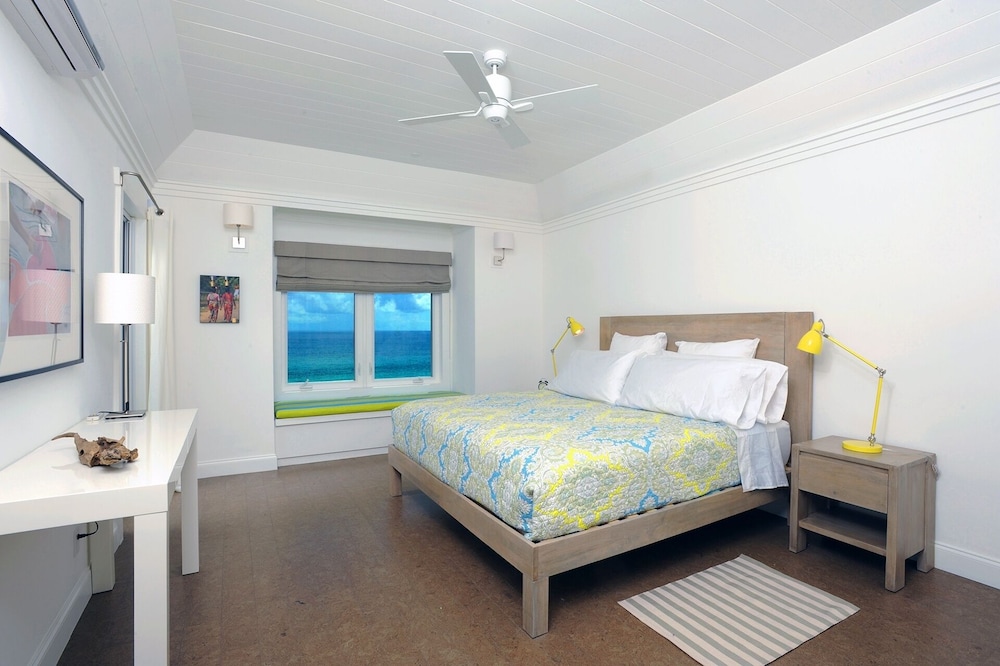 Condo, 2 Bedrooms