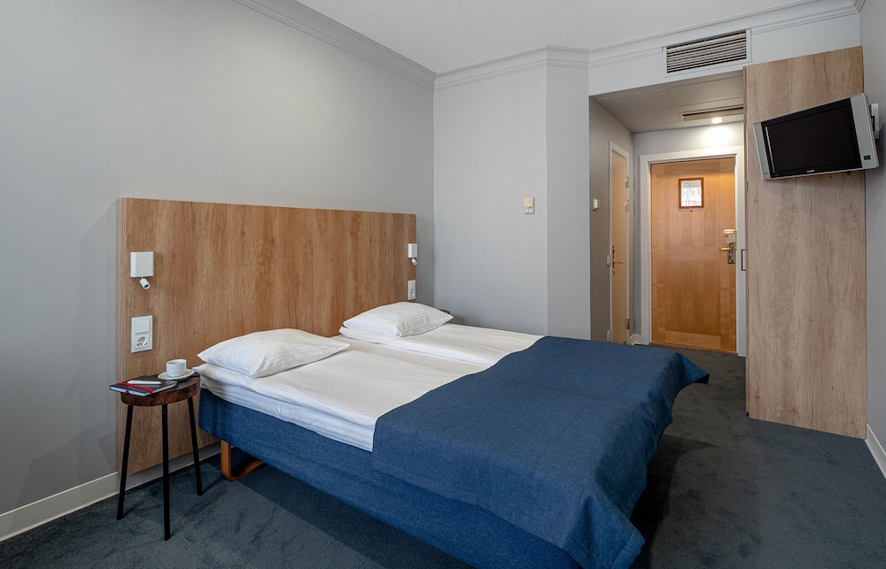 Superior Double or Twin Room, River View