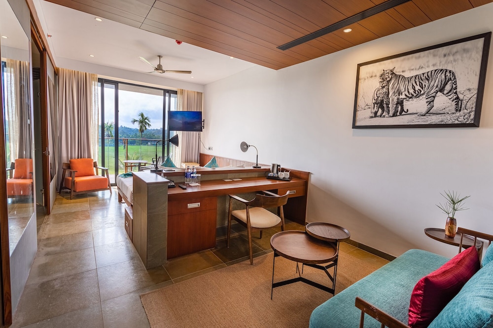 Deluxe Double Room, Balcony, Garden View photo 2