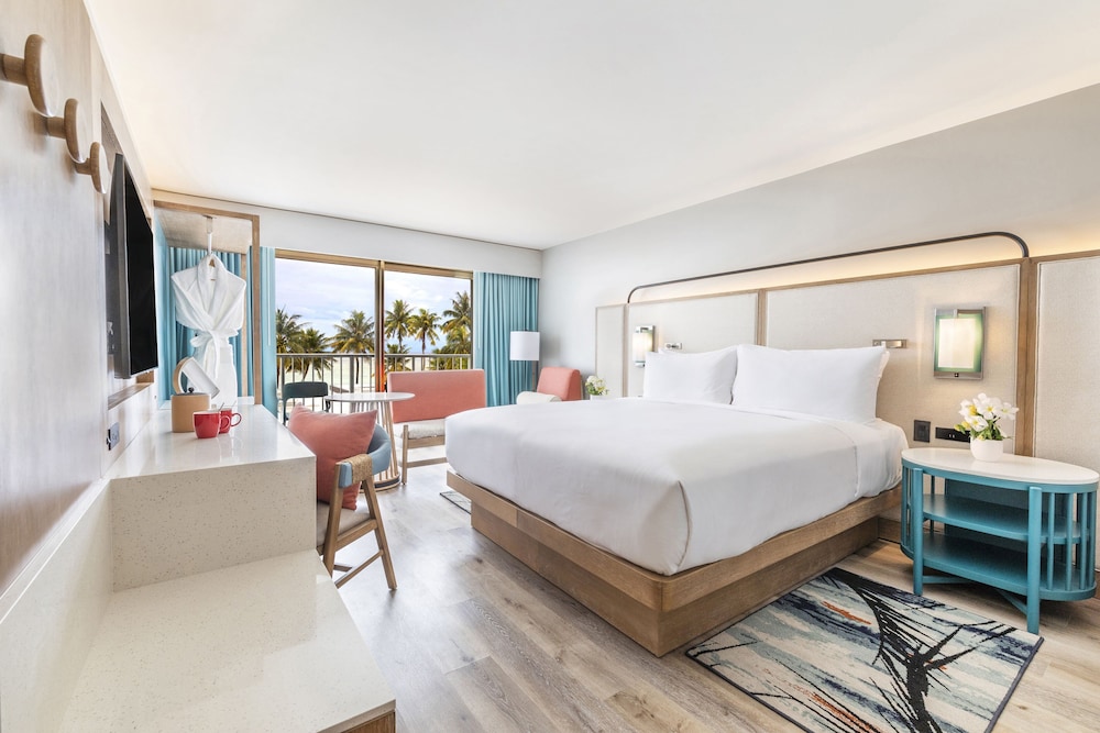 Premium Room, 1 King Bed, Garden View