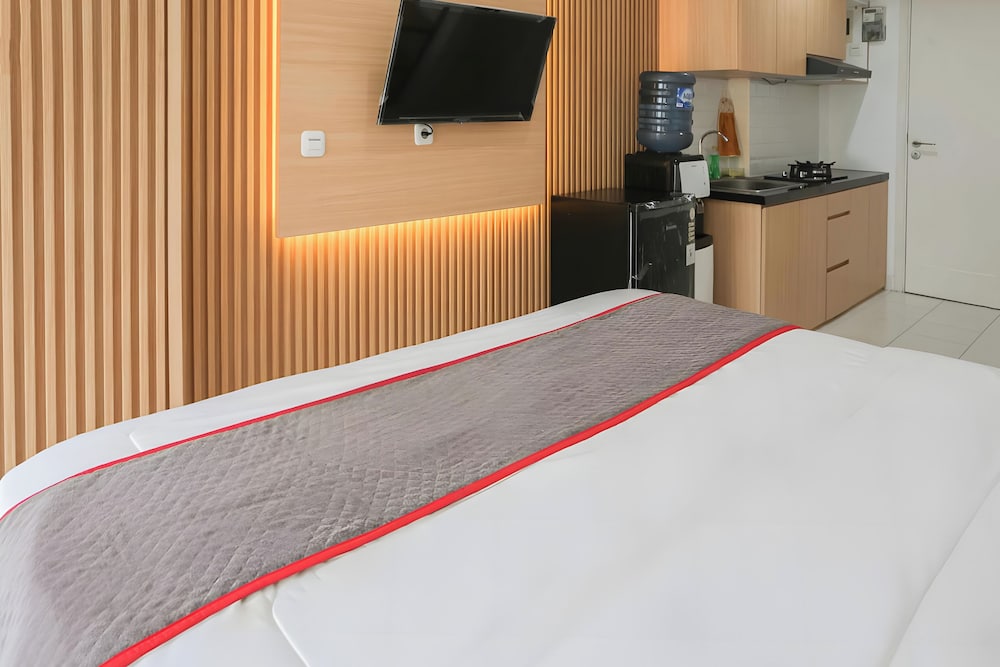 Deluxe Double Room - Photo 11