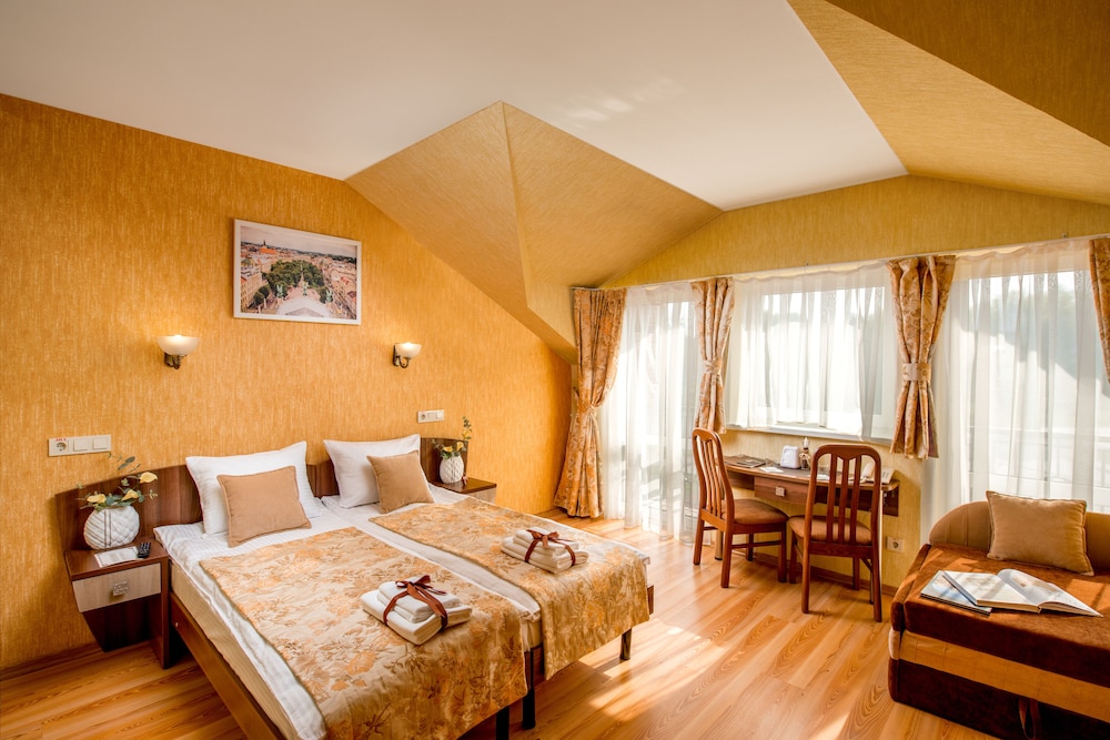 Superior Twin Room, Balcony