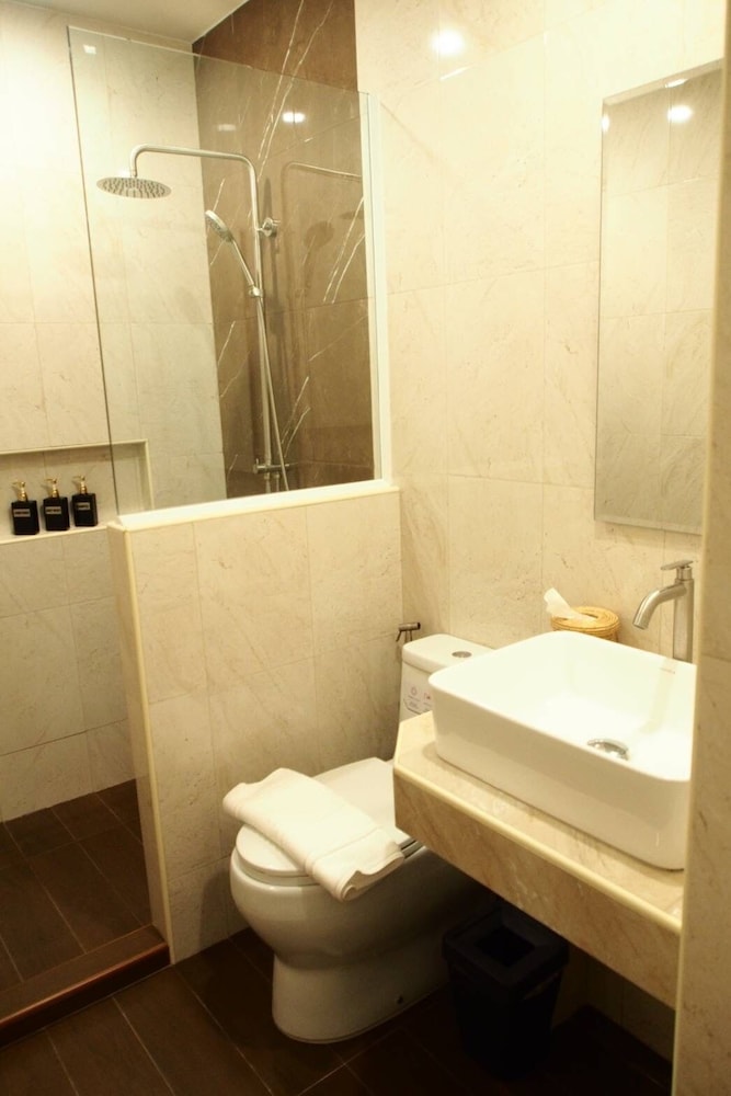 Standard Twin Room, 1 Bedroom, Garden View photo 2
