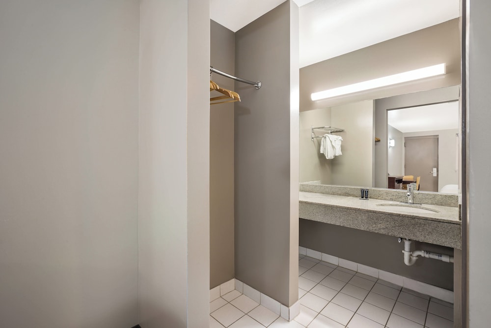 Standard Single Room photo 3