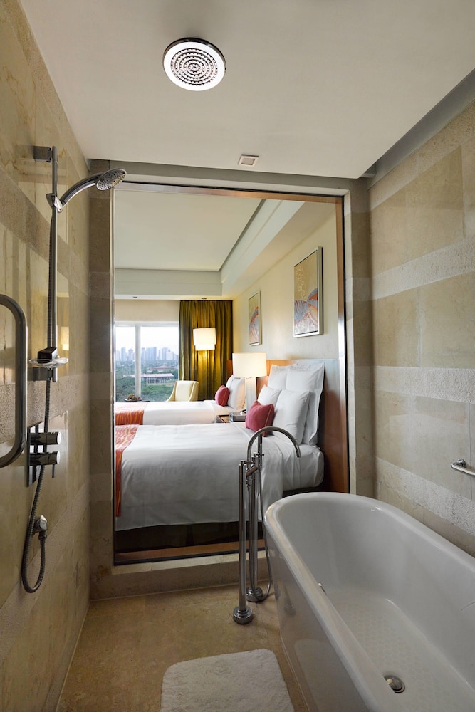 Executive Room, 2 Double Beds - Photo 2