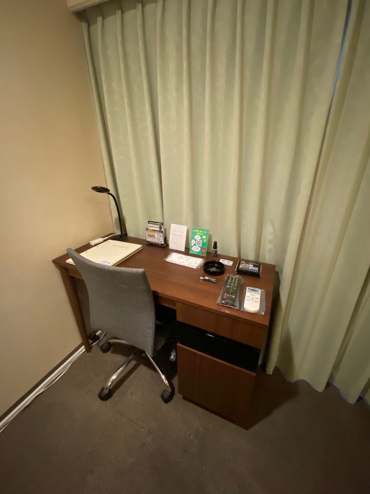 Basic Twin Room, Twin Beds, Non smoking photo 3