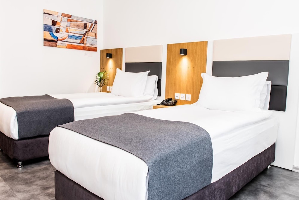 Deluxe Twin Room, Non Smoking, City View