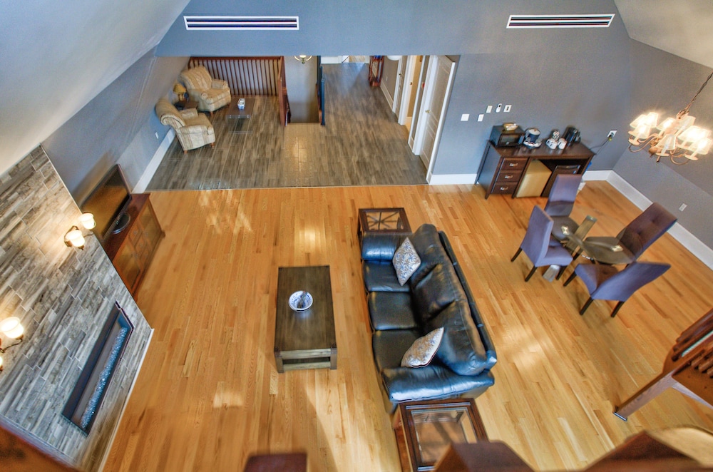 Executive Suite photo 2