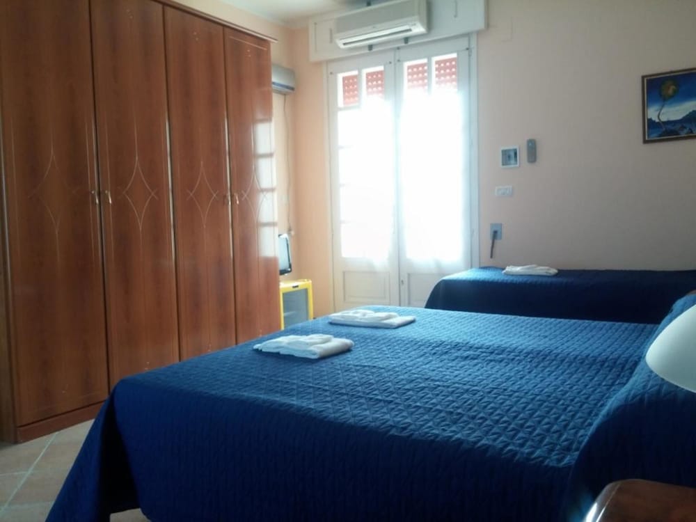 Quadruple Room photo 3