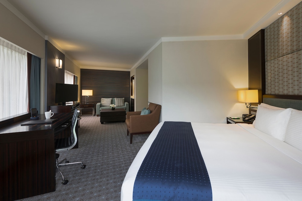 Junior Suite, 1 King Bed