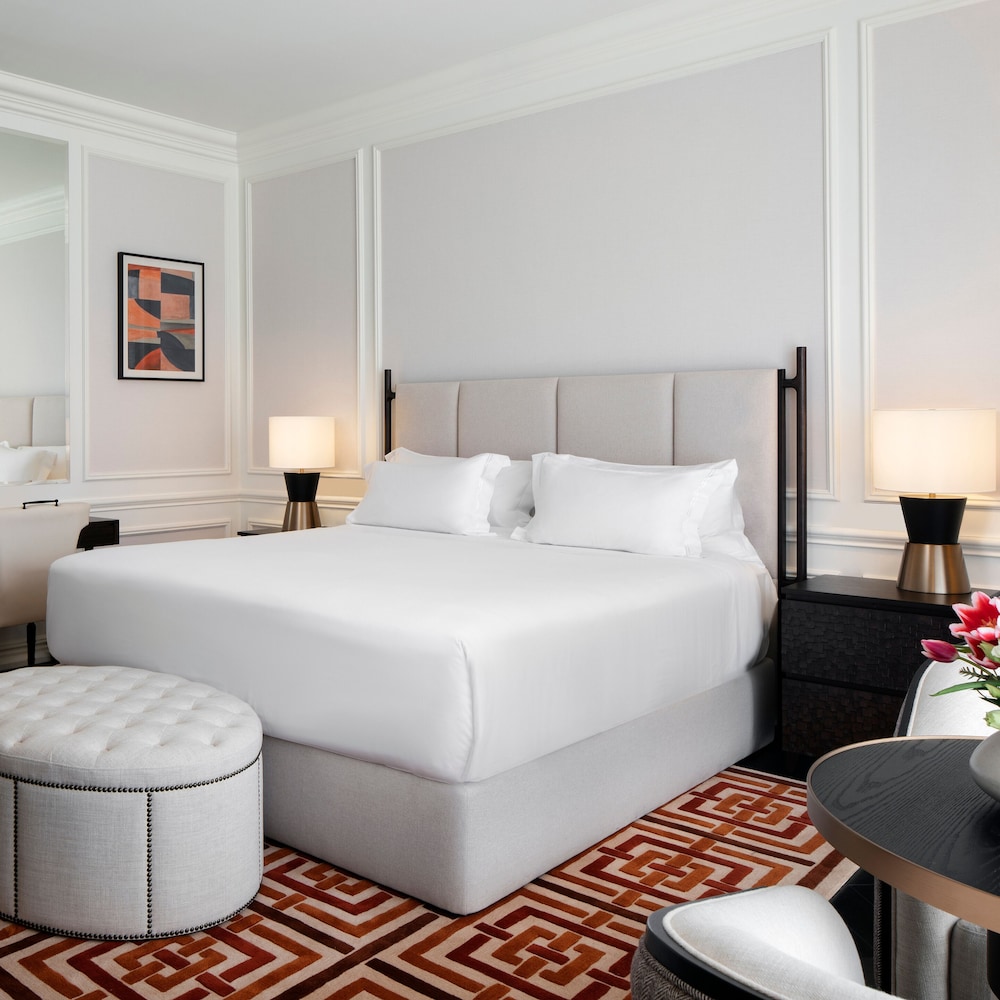 Suite, 1 King Bed, Terrace photo 2