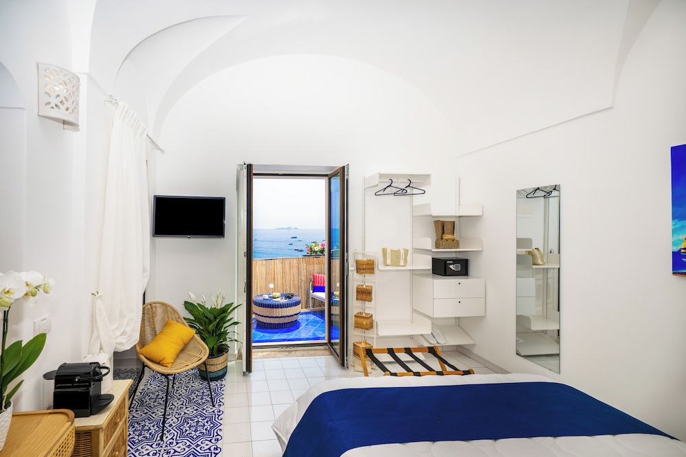 Superior Room, Sea View