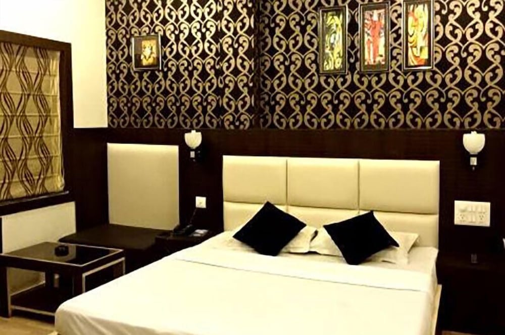 Deluxe Room- Garden View photo 1