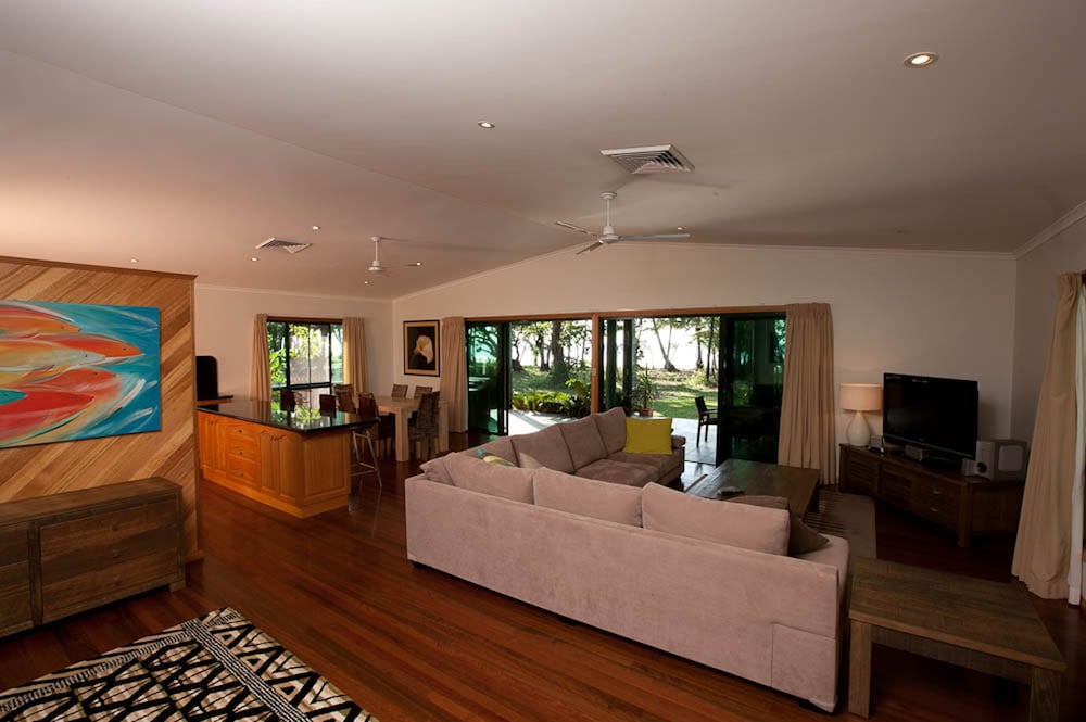 Beachside House photo 1