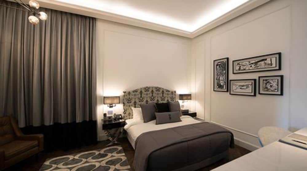 Deluxe Single Room photo 3